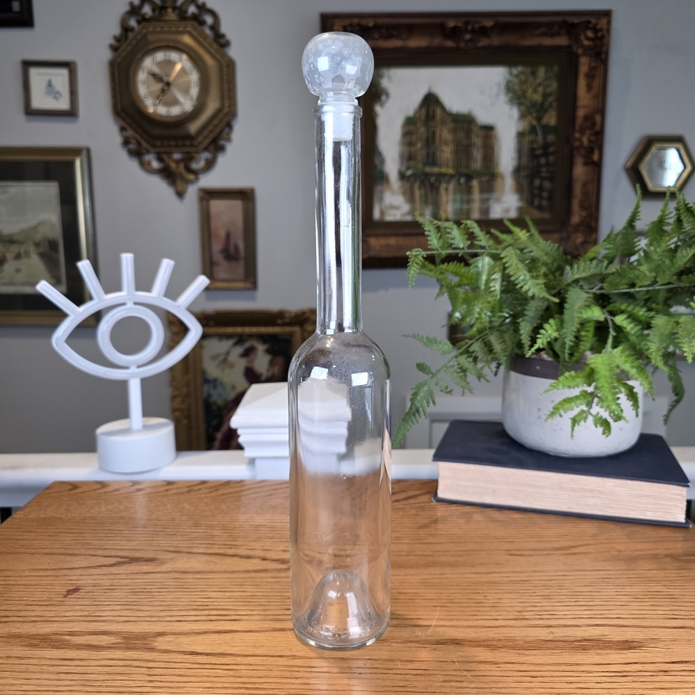 Vintage Clear Glass Decanter with Stopper